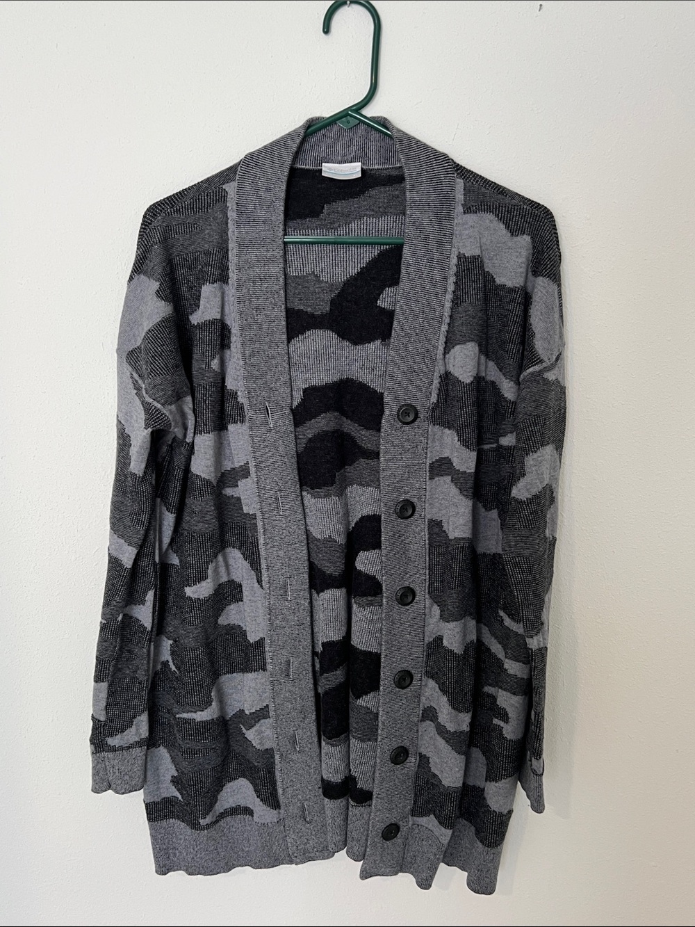 Columbia Women’s Gray Camouflage Button-Up Cardigan Sweater